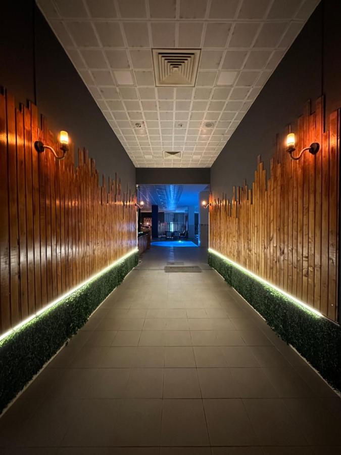 Royal Kate Spa Included, 32Nd Floor Skopje Exterior photo