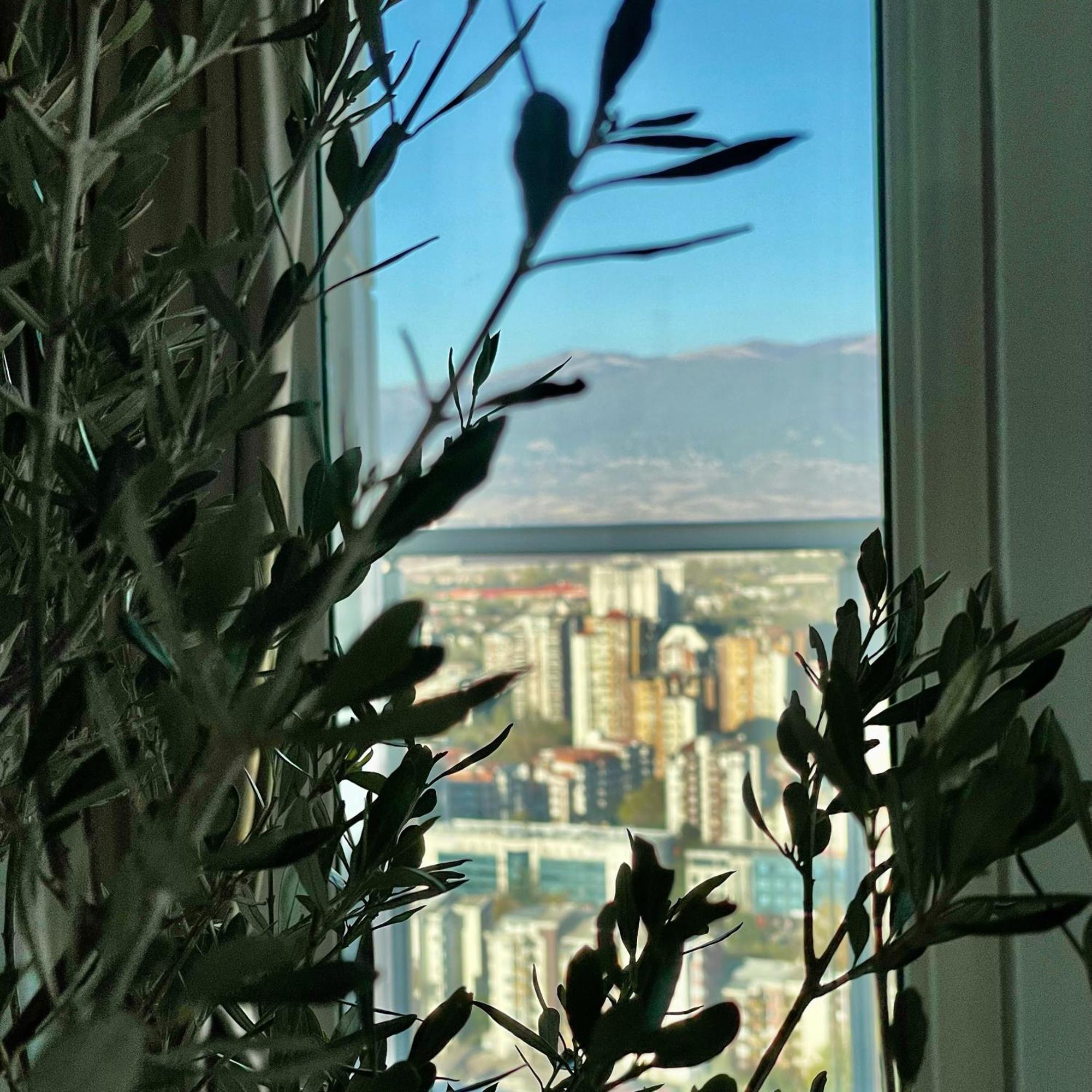 Royal Kate Spa Included, 32Nd Floor Skopje Exterior photo