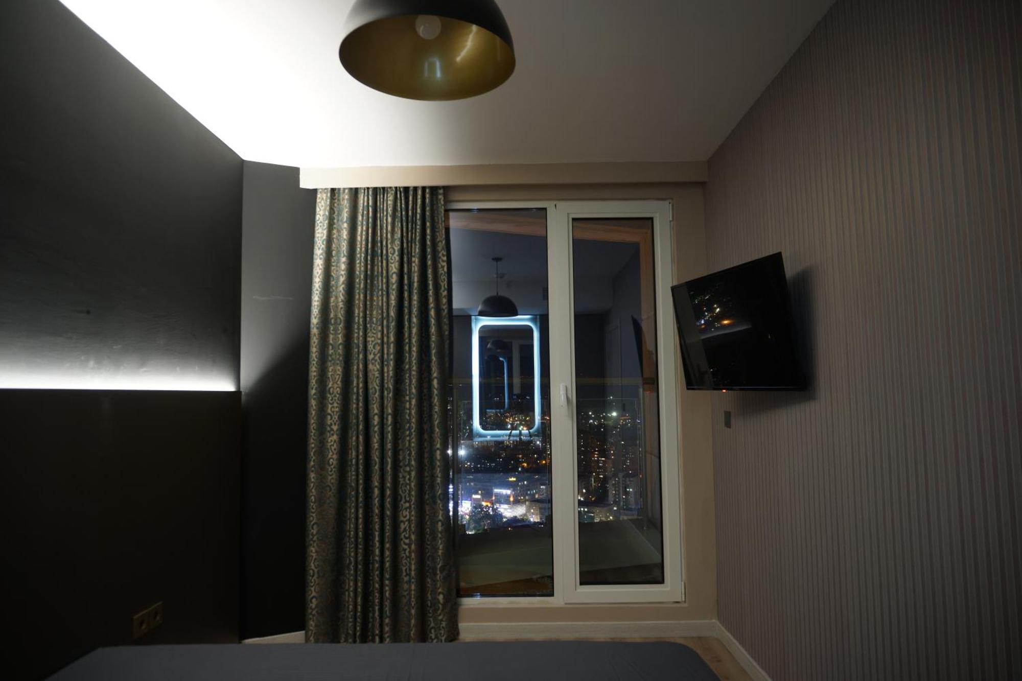 Royal Kate Spa Included, 32Nd Floor Skopje Exterior photo